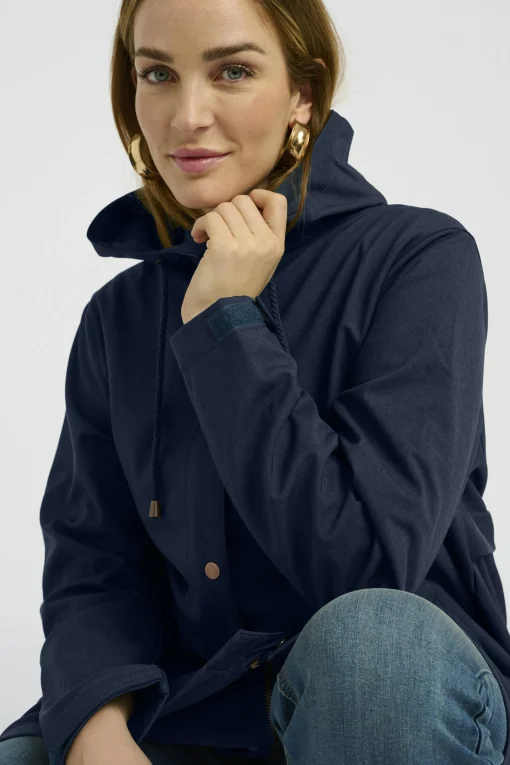 CRAlia Outerwear