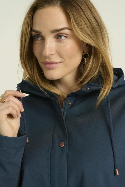 CRAlia Outerwear