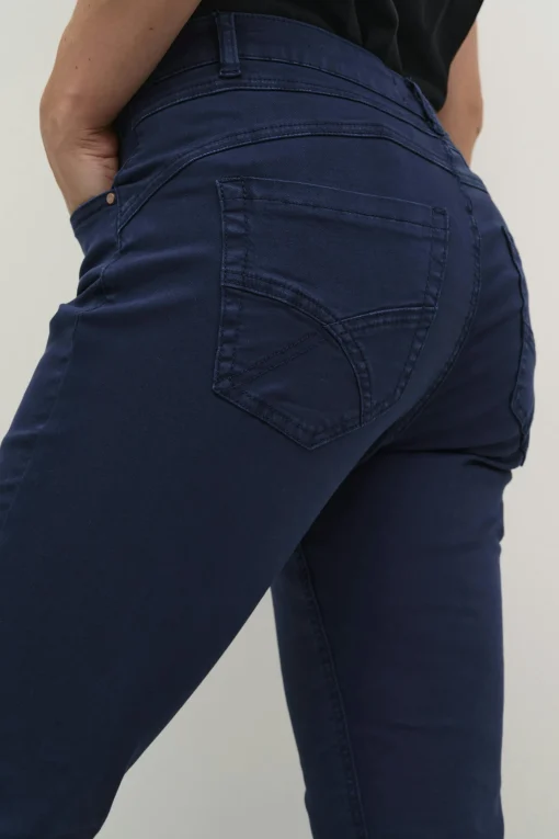 CRAnn Jeans
