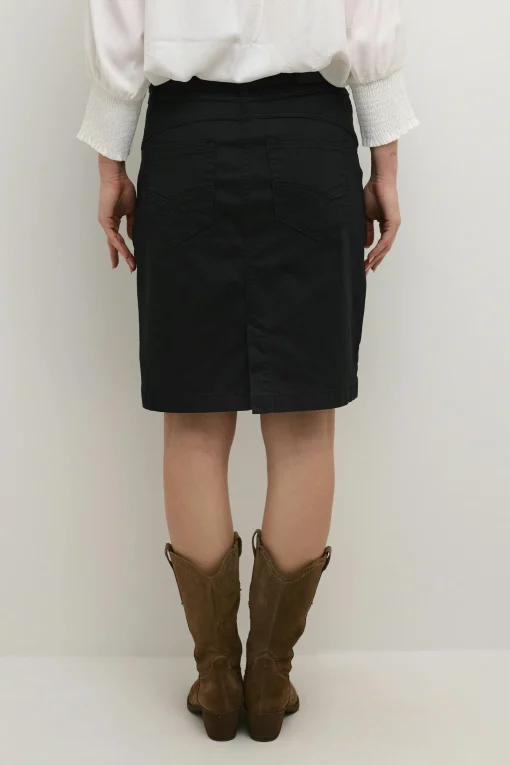 CRAnn Skirt