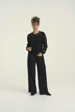 CRBea Blouse