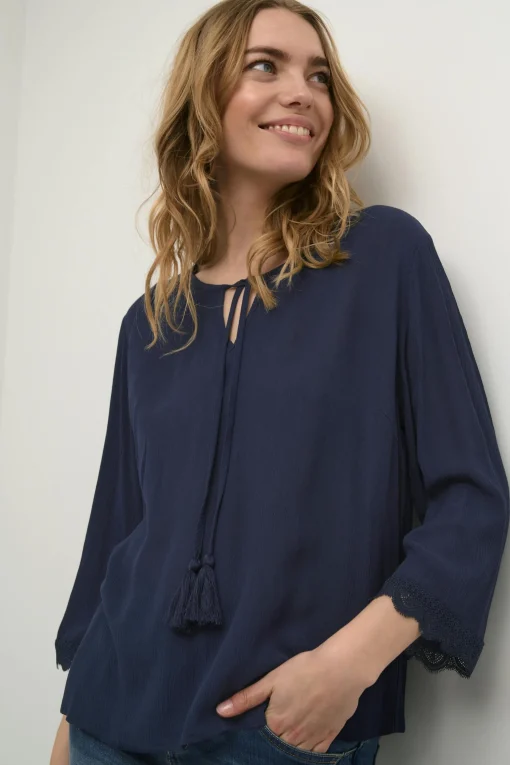 CRBea Blouse