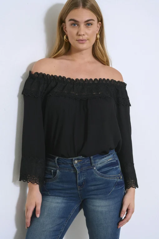 CRBea Blouse