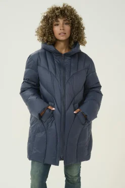 CRLuffu Outerwear