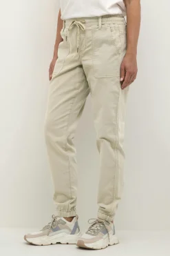 CRNuka Jeans