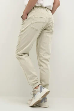 CRNuka Jeans