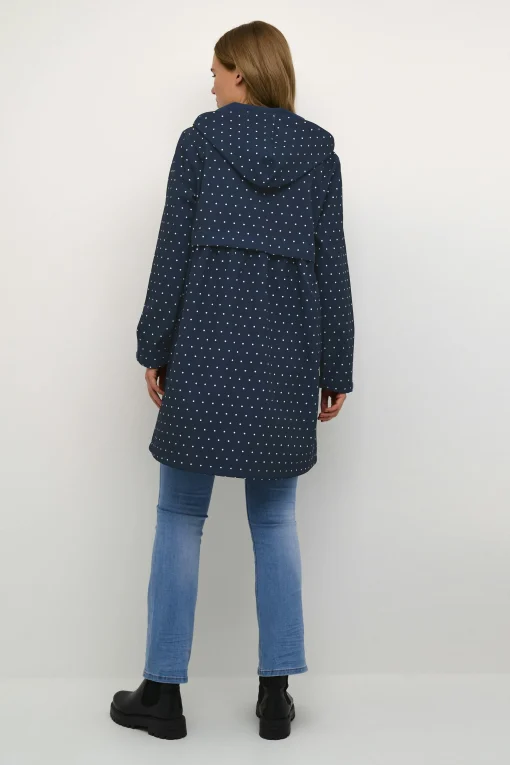 CRSola Outerwear