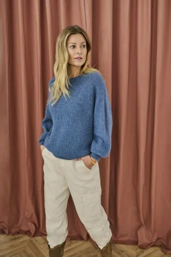 CRSwan Pullover