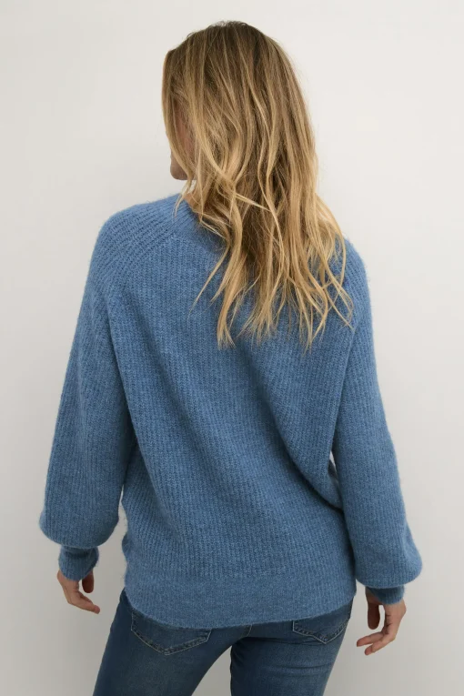 CRSwan Pullover