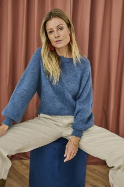 CRSwan Pullover