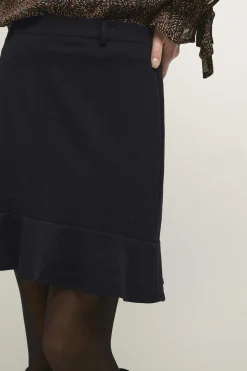 CRYmina Skirt