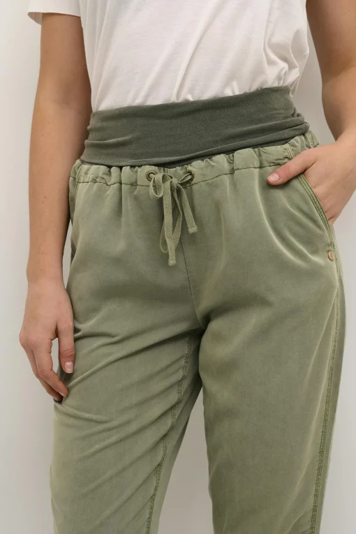 Line Trousers